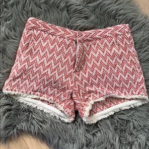 Lilla P chevron shorts